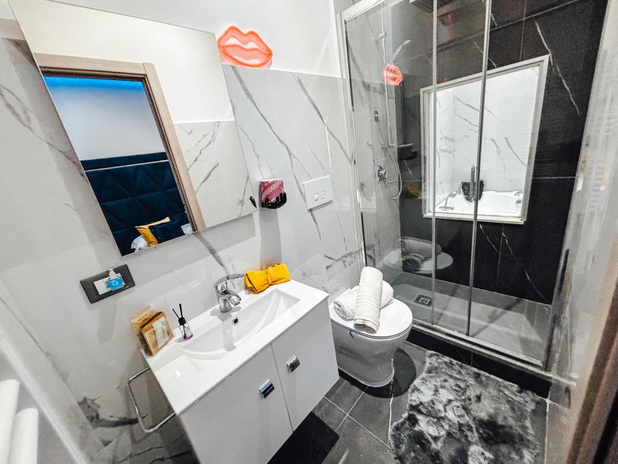 רומא Matriosca Suites מראה חיצוני תמונה