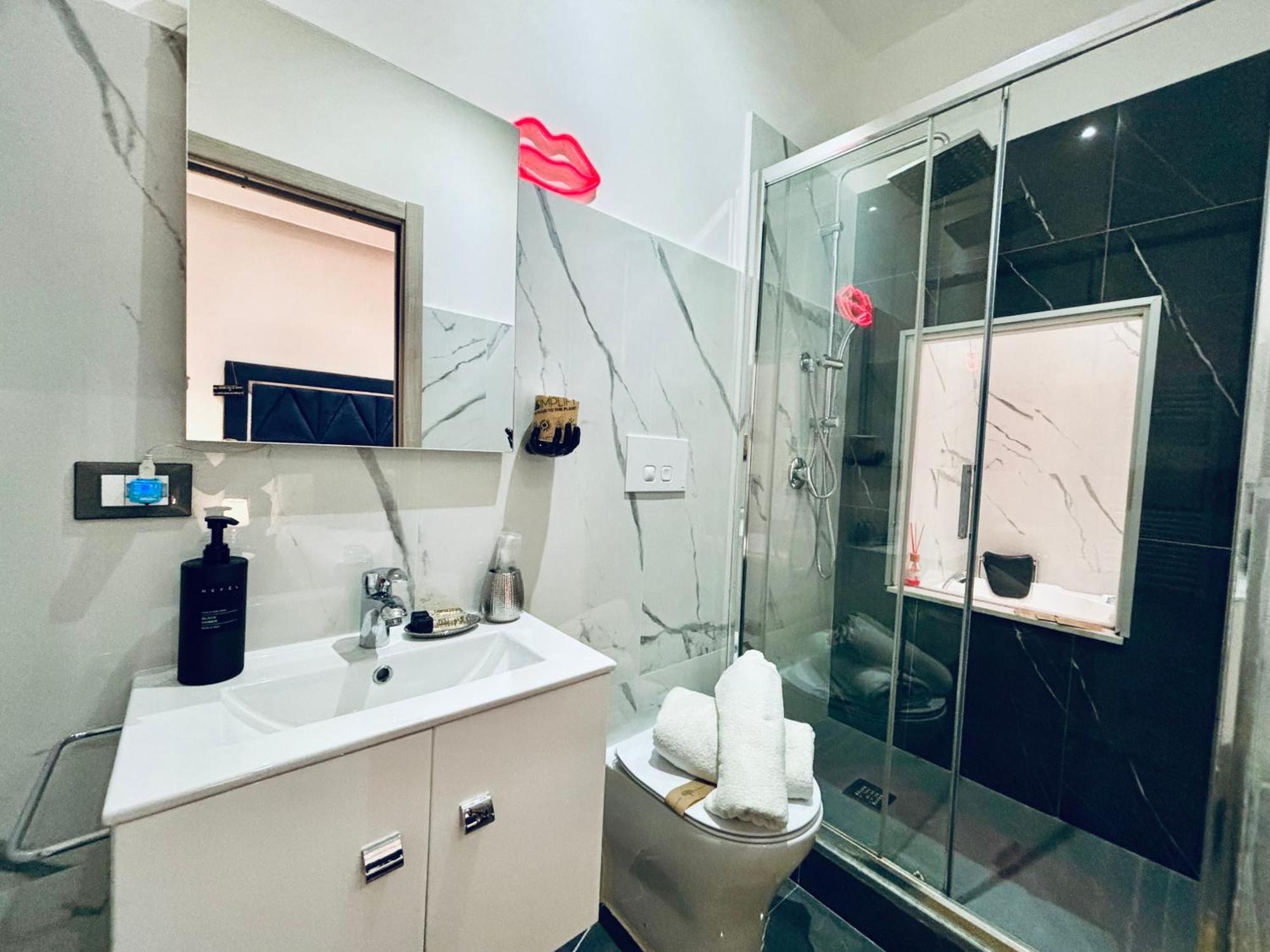 רומא Matriosca Suites מראה חיצוני תמונה