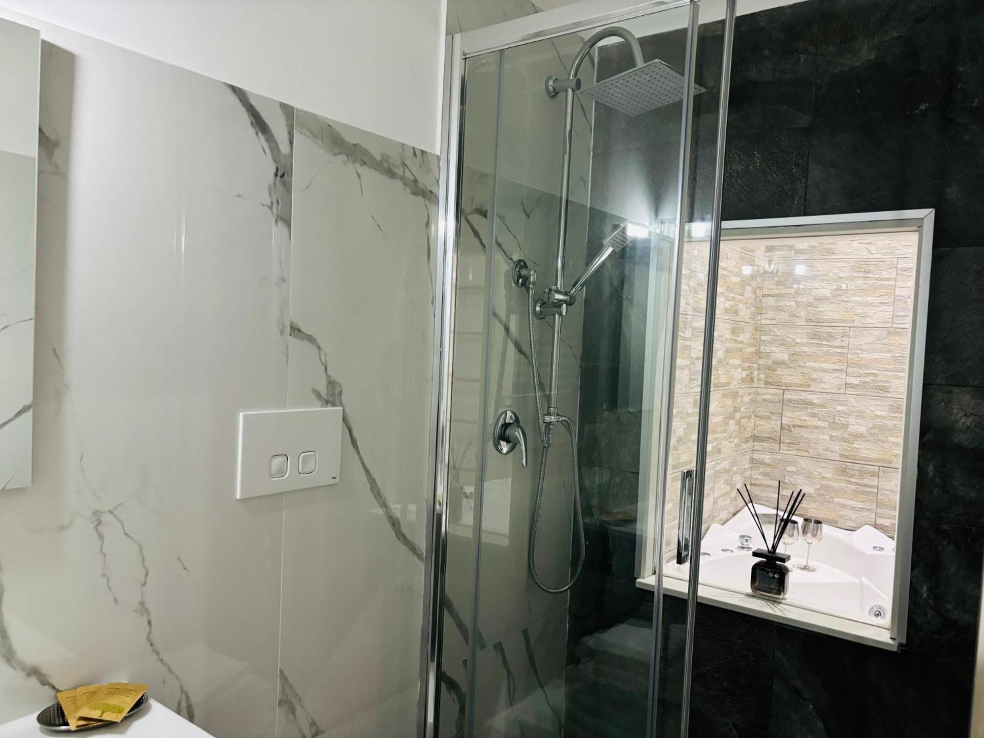 רומא Matriosca Suites מראה חיצוני תמונה