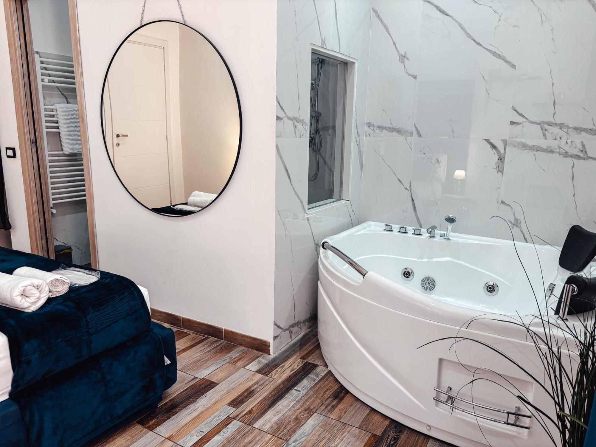 רומא Matriosca Suites מראה חיצוני תמונה